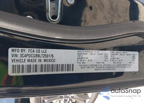 2020 Dodge Journey Crossroad z USA, uszkodzony, nr VIN 3C4PDCGB9LT250176